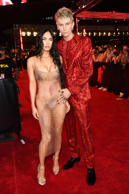 MTV Video Music Awards 2021: Megan Fox v šatech Mugler a Machine Gun Kelly