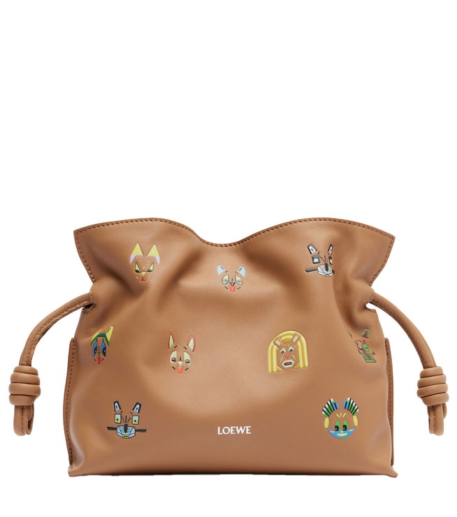 Kožená minikabelka s potiskem koček, LOEWE & LOUIS WAIN, prodává mytheresa, 2 300 €