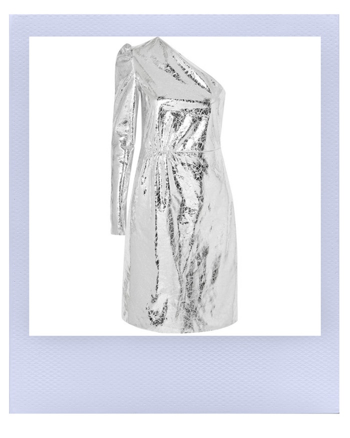 Pouzdrové asymetrické šaty, Stand Studio, prodává Net-a-Porter, 330 €   Autor: Archiv značky