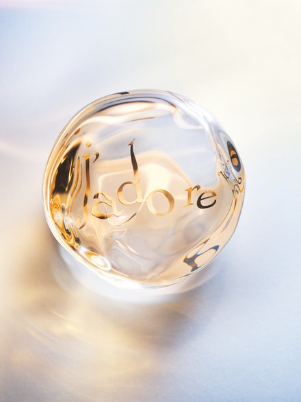Vůně J'Adore Parfum d'Eau, DIOR