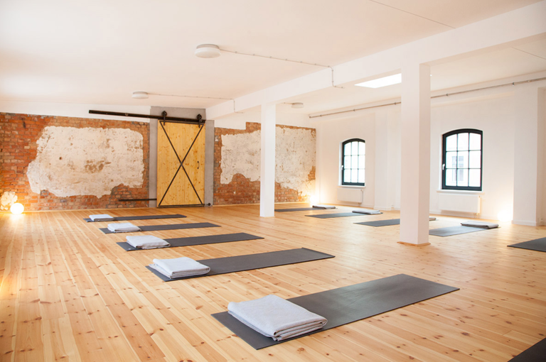 Jógové studio Ashtanga Yoga Loft Karl-Heine-Straße 85A, Lipsko, Německo