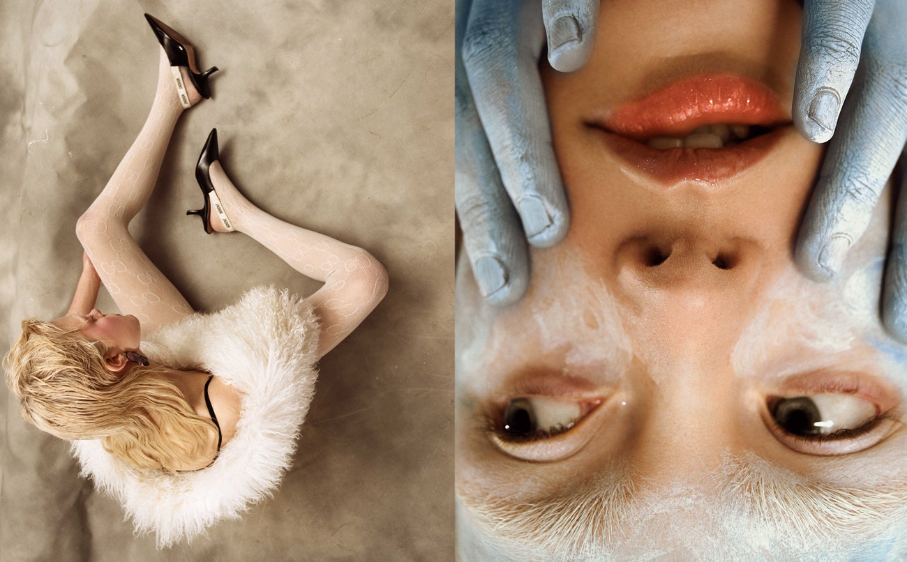 Punčochy, Gucci; boty, Dior; kožíšek, Barbra Kolasinski; náušnice, Claire Barrow.