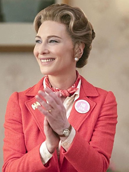 Cate Blanchett jako Phyllis Schlafly