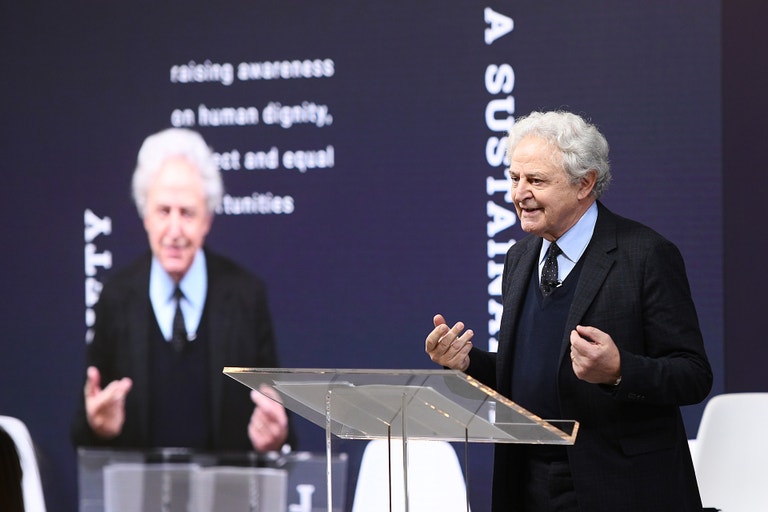 Carlo Mazzi na Prada konferenci Shaping a Sustainable Future Society, listopad 2019, New York