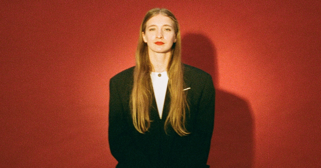 Největší síla mladé generace tkví v tom, co jí mnozí vytýkají, říká Bára Stárek