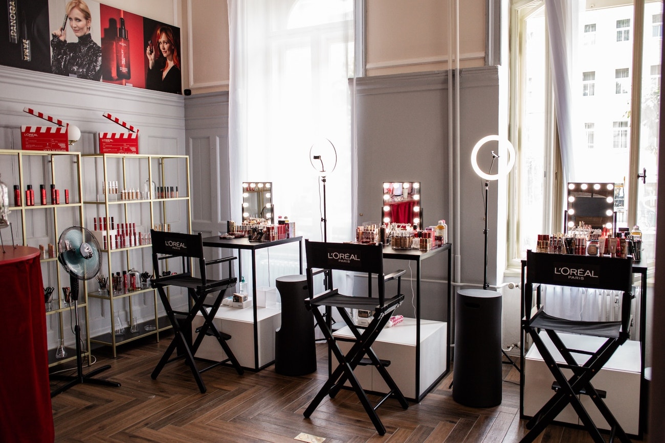 Autor: L’Oréal. Beauty Lounge