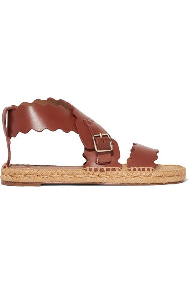 Hnědé kožené sandálky, Chloé, prodává Chloé, 450 € Autor: Archiv značky