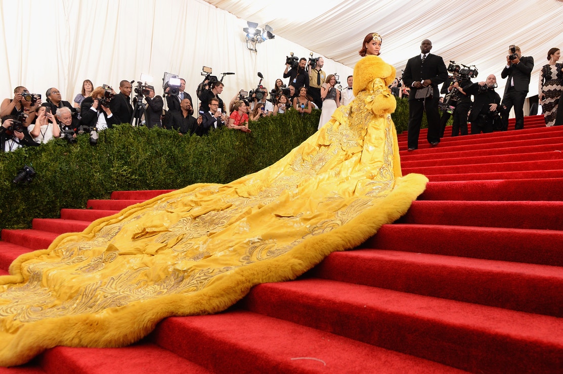 Rihanna na Met Gala v květnu 2015