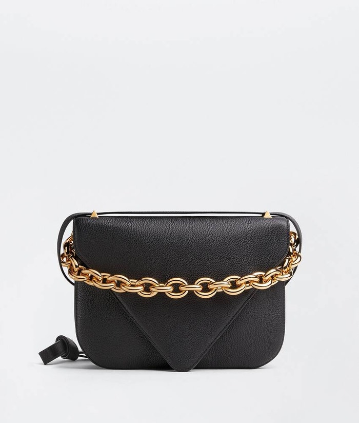 Kožená kabelka Mount, Bottega Veneta, prodává Bottega Veneta, € 2 600   Autor: Archiv firmy