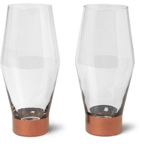 Set skleniček na pivo, TOM DIXON, prodává Mr. Porter, 85 €
