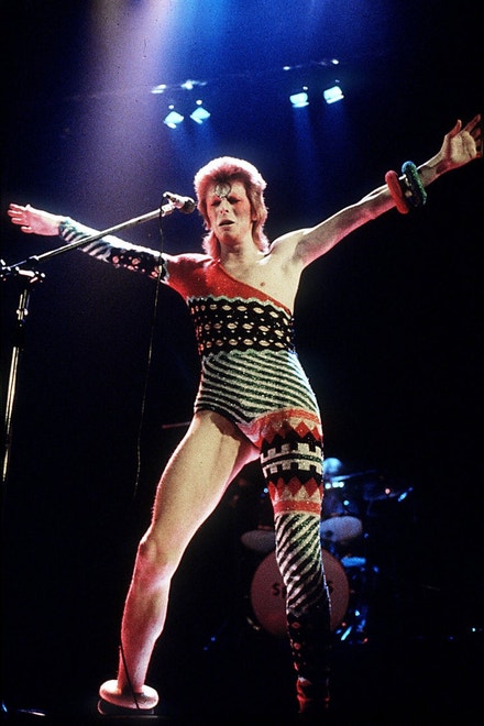David Bowie v kostýmu Kansaie Yamamota