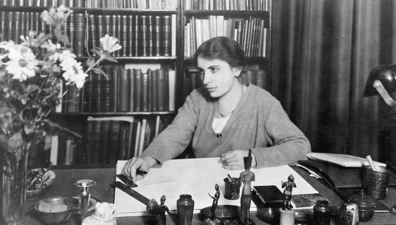 Anna Freud. Odpůrkyně svého otce zaostřila psychoanalýzu na ženu Anna Freud. Odpůrkyně svého otce zaostřila psychoanalýzu na ženu