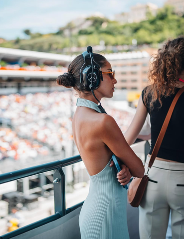 F1 WAGs nosí špičkové letní outfity. Budou slušet i vám
