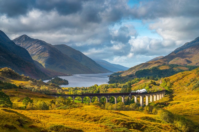 Skonská vysočina, Loch Shiel, Glenfinnan