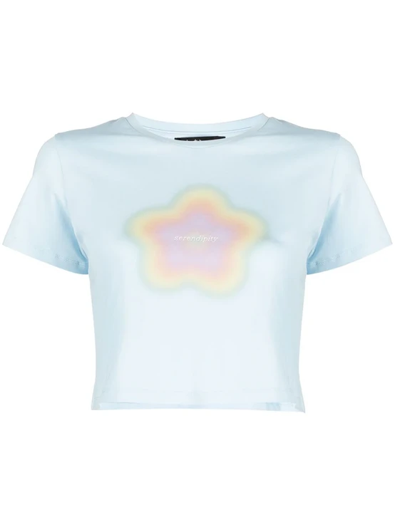 Baby tee s psychedelickým potiskem, TOUT A COUP, prodává FarFetch, 92 €