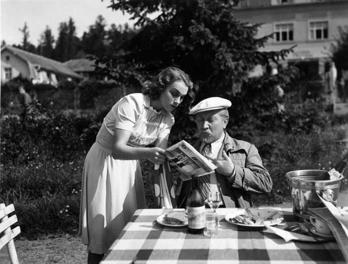 Adina Mandlová s Jaroslavem Marvanem ve filmu Dva týdny štěstí (1940)