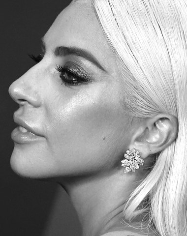 Lady Gaga, Jennifer Lopez a Huda Kattan představí vlastní kosmetické značky