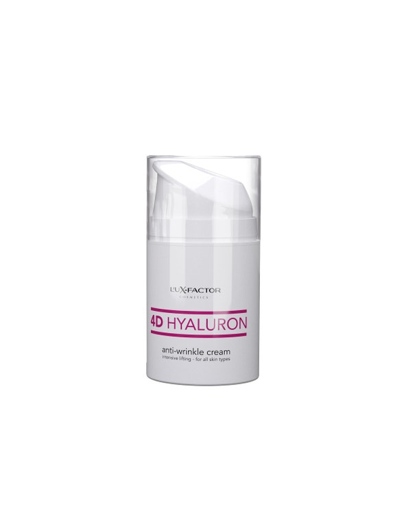 Ověřená účinná kombinace kyseliny hyaluronové evropského původu a testované patentované ANTI-WRINKLE formule proti vráskám prokazatelně působí na snižování výskytu vrásek a zpevnění pokožky. Mikromolekuly účinných složek v krému Lux-Factor 4D Hyaluron pronikají do hlubších vrstev kůže a díky svým biotickým funkcím v mezibuněčných membránách naplní kožní záhyb zevnitř směrem ven. Tím je vytvořen rychlý omlazující účinek a mladistvý vzhled pokožky. Na rozdíl od jiných výrobků je tento krém proti vráskám 4D HYALURON klinicky a dermatologicky testován, takže se hodí pro všechny typy pleti, tedy i pro tu nejcitlivější pokožku. 4D Hyaluron krém, LUX-FACTOR, prodává Luxfactor.com, 990 Kč #VoguePromotion