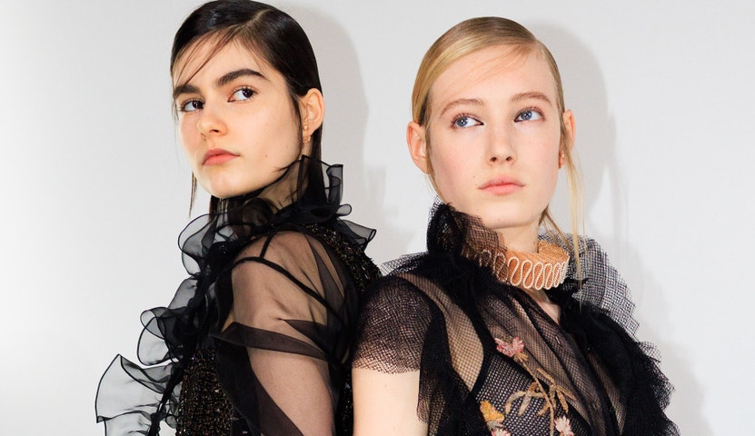 Dior říká: Otočte linku a zastrčte culík