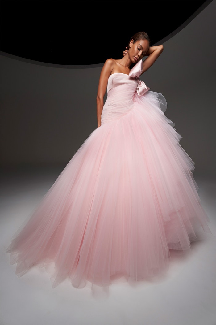 Giambattista Valli Haute Couture podzim - zima 2020/2021     Autor: archiv značky