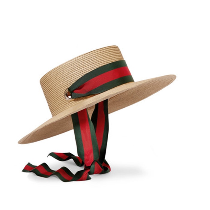 Slaměný klobouk s vázáním, Gucci, prodává Net-a-Porter, 390 € Autor: Archiv značky