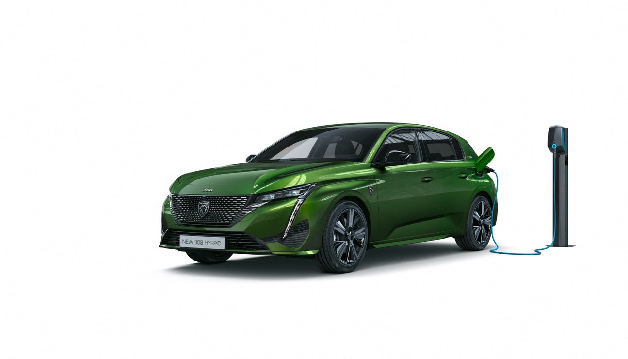 Šestapadesát porotkyň ze 40 zemí a pěti kontinentů jej zvolilo Světovým ženským autem roku 2022. Nový Peugeot 308 se prosadil v konkurenci 65 vozů a získal vítězství. Jak by se vám líbilo mít tohoto šampiona ve vaší garáži? Peugeot, prodává Peugeot.cz od 490 000 Kč #voguepromotion