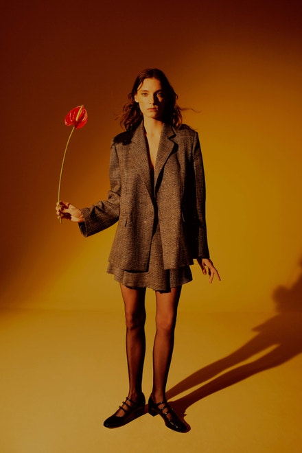 Fashion editor: Tugce Bahçıvangil.