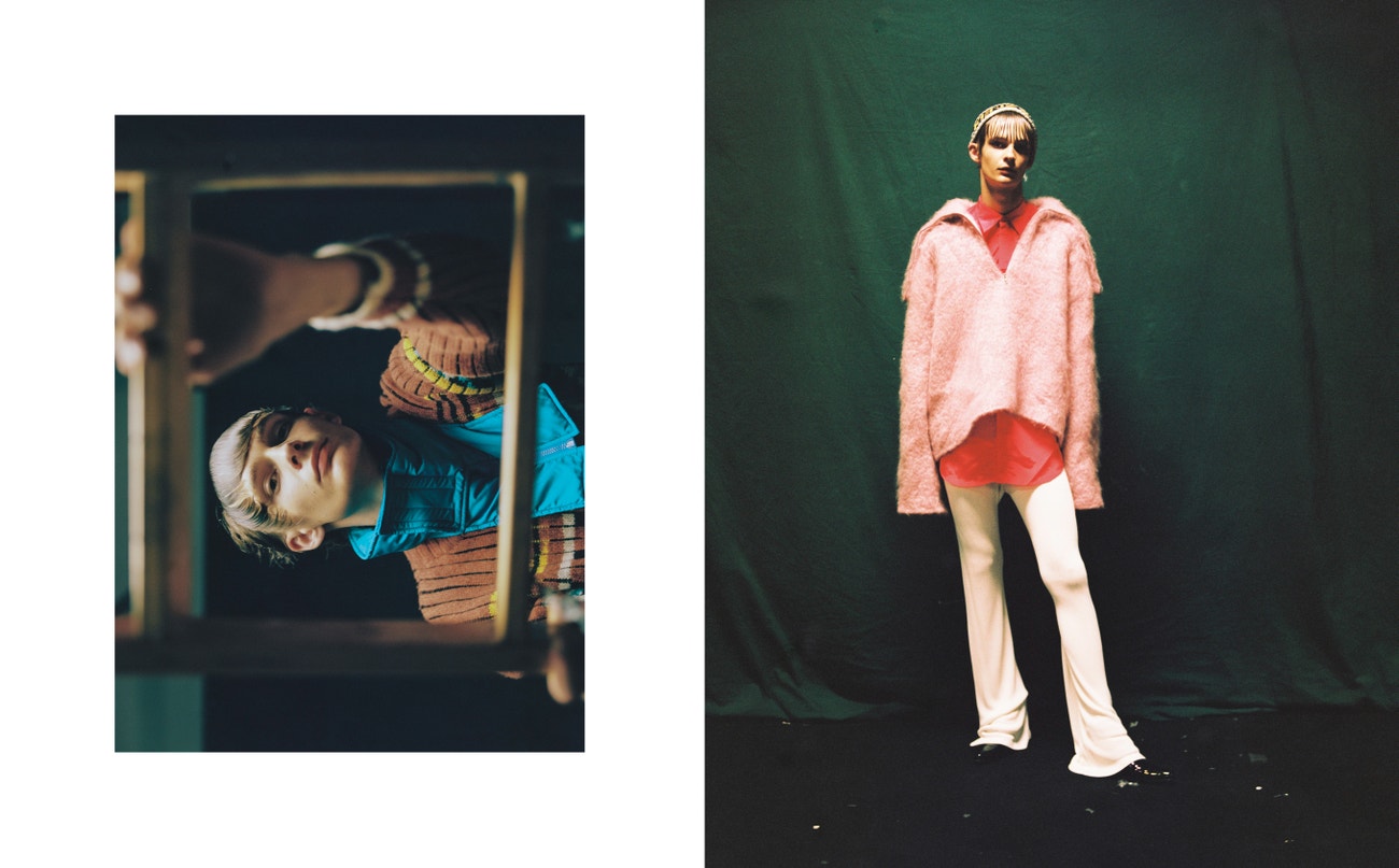 Vlevo: svetr, šála, obojí Kenzo; košile, Carlota Barrera.  Vpravo: košile, boty, obojí Givenchy; svetr, Mans Concept; čepice, Kenzo, kalhoty; Fomme.