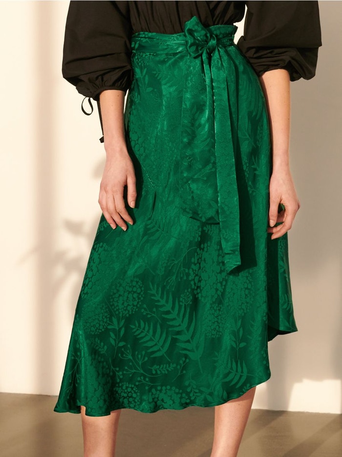 Asymetrická sukně s žakárovým vzorem Eco Aware, Reserved, prodává Reserved, 1 299 Kč Autor: Archiv firmy