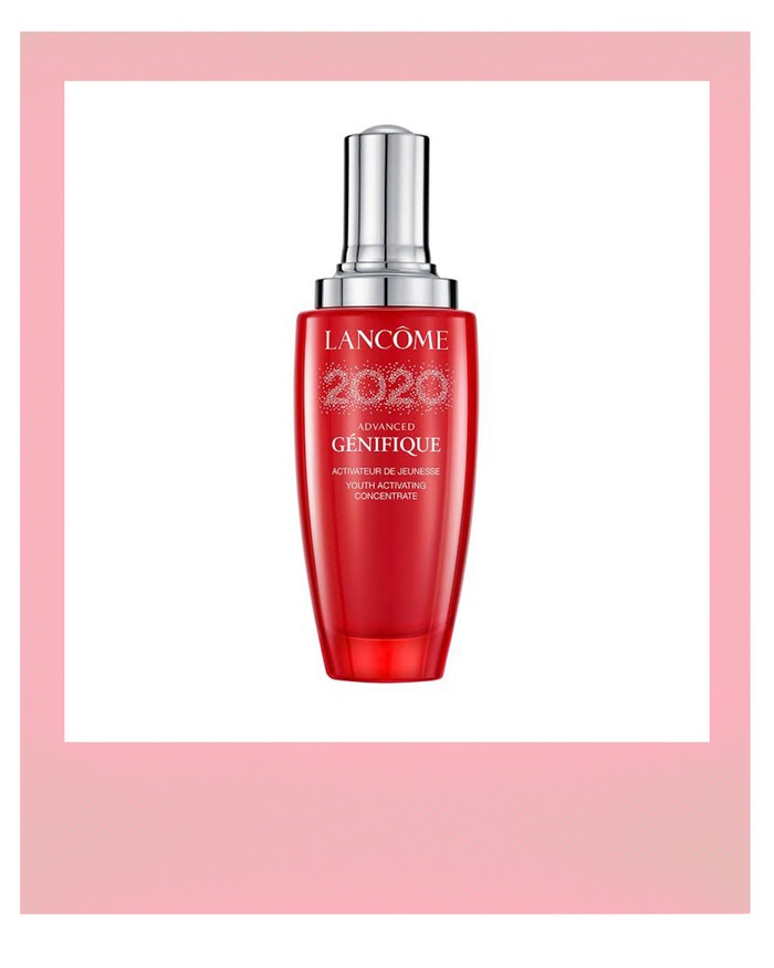 Pleťové sérum Génifique v limitované červené edici, LANCÔME, prodává Sephora, 2290 Kč Autor: Archiv značky
