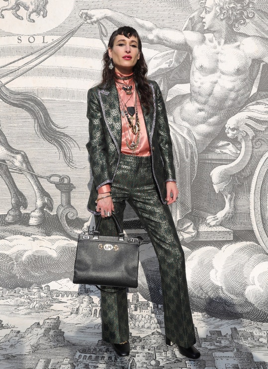 Zumi Rosow na přehlídce Gucci podzim–zima 2019/2020