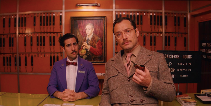 Jude Law jako Autor ve filmu Grandhotel Budapešť