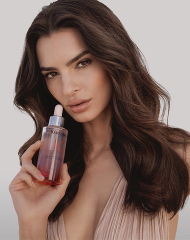 Toto virální sérum zachraňuje vlasy před padáním Toto virální sérum zachraňuje vlasy před padáním