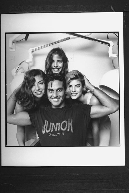 Oribe a modelky Dawnya, Estefania & Alia