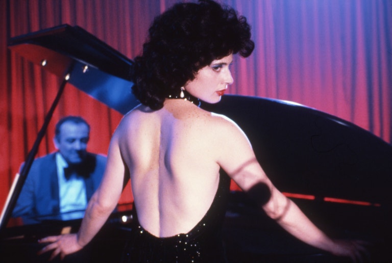 Isabella Rossellini ve filmu Modrý Samet (1986)