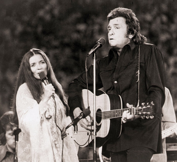 June Carter a Johnny Cash, Mississippi Memorial Stadium 1975
