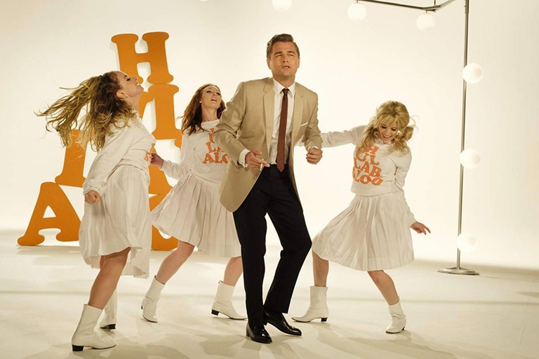 Leonardo DiCaprio ve filmu Tenkrát v Hollywoodu