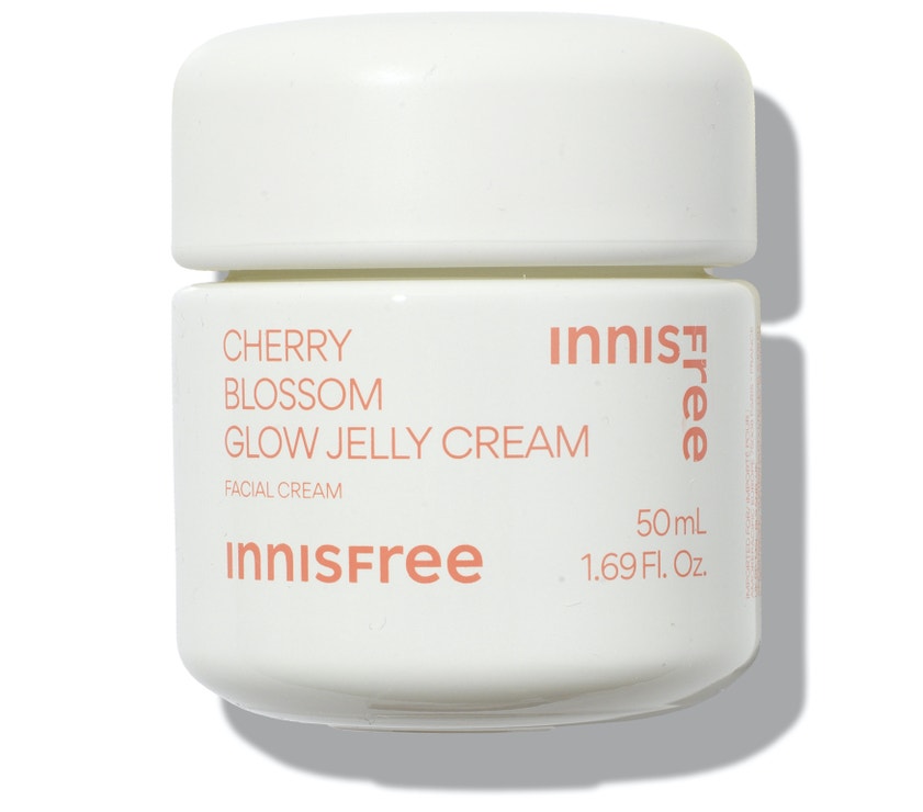 Rozjasňující pleťový krém Cherry Blossom Glow Jelly Cream, INNISFREE, 670 Kč