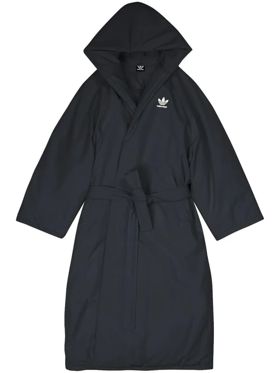Kabát, BALENCIAGA x ADIDAS, 3800 €