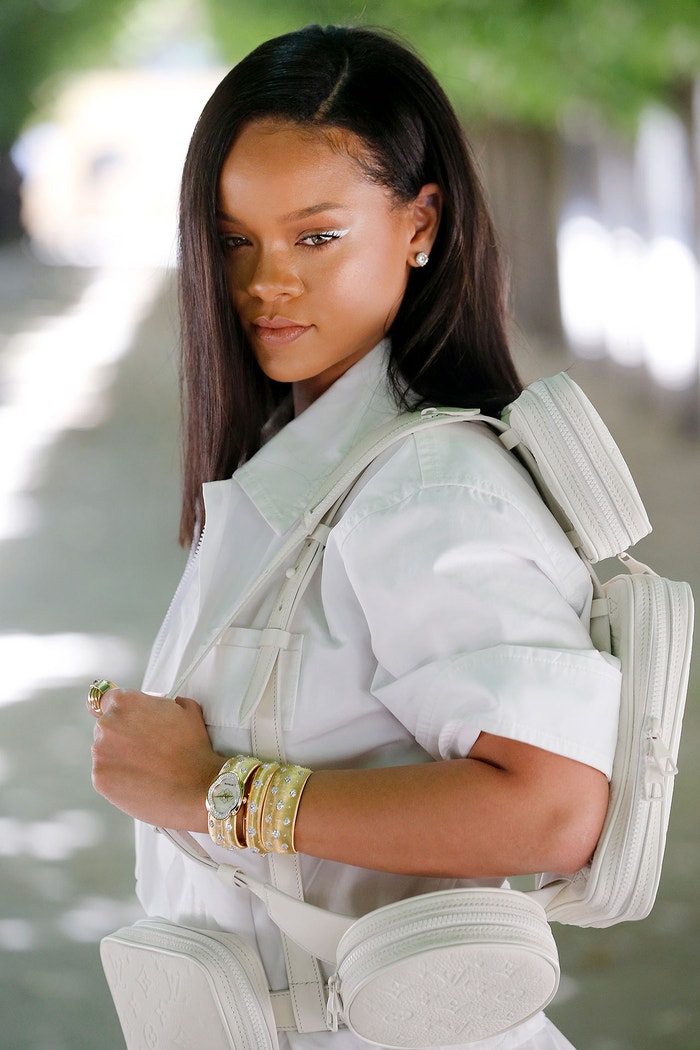 Rihanna s náramky Buccellati, Paris Fashion Week, Louis Vuitton Menswear Spring/Summer 2019 Autor:  Chesnot / Contributor