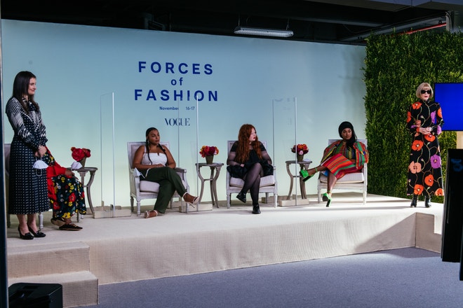 Autor: Forces of Fashion