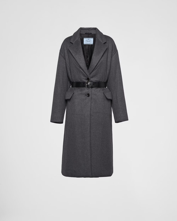 Kašmírový kabát, Prada, prodává Prada, 106 000 Kč