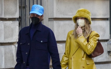 Chaotický street style v podání Justina a Hailey
