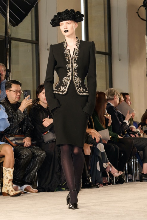 Kolekce haute couture podzim - zima 2025/2026, SCHIAPARELLI