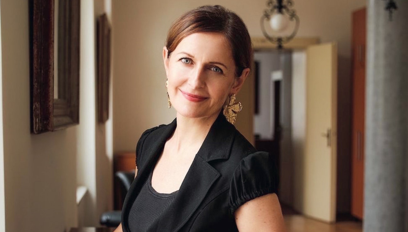 Klára Laurenčíková Šimáčková jako most mezi vládou, politiky a lidmi ve zranitelných pozicích Klára Laurenčíková Šimáčková jako most mezi vládou, politiky a lidmi ve zranitelných pozicích