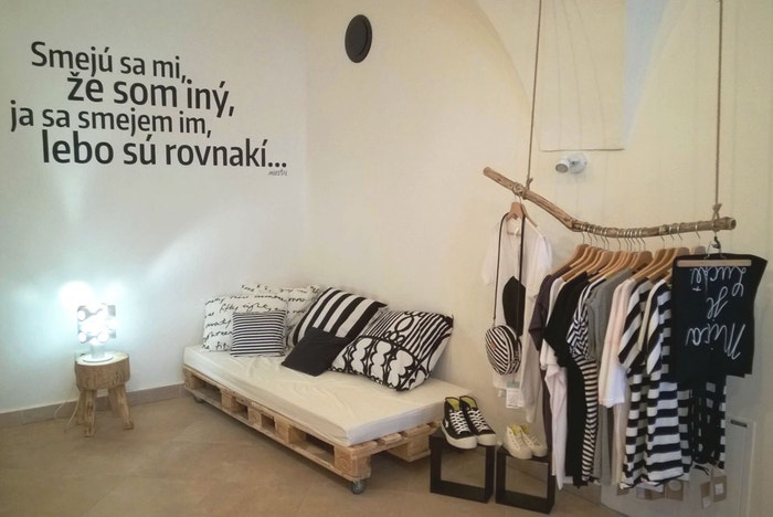 Miestni, Lazovná 20, Banská Bystrica