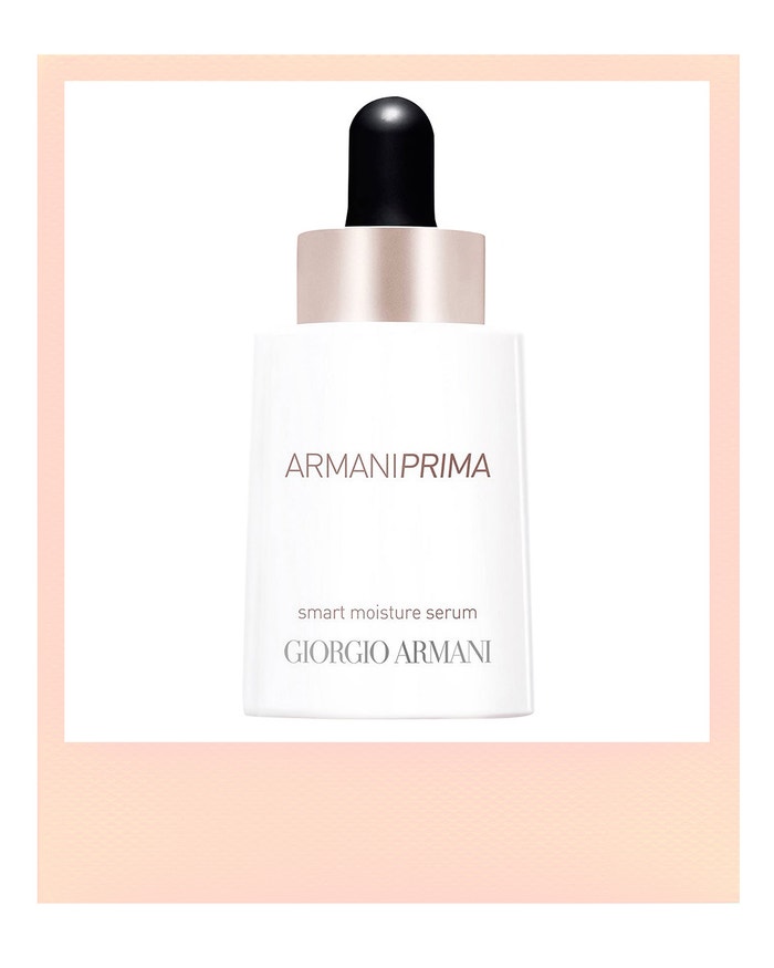 Hydratační sérum Armani Prima, GIORGIO ARMANI, prodává Douglas, 2479 Kč Autor: Archiv značky