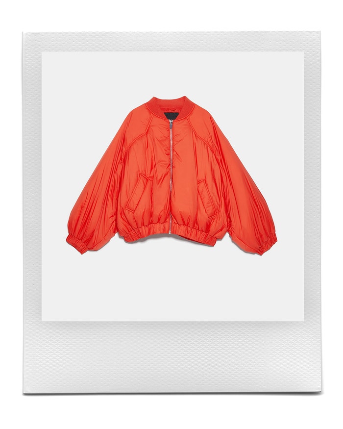 Oversized Puffer Bomber Jacket, Zara, sold by Zara, 1,299 Kč €