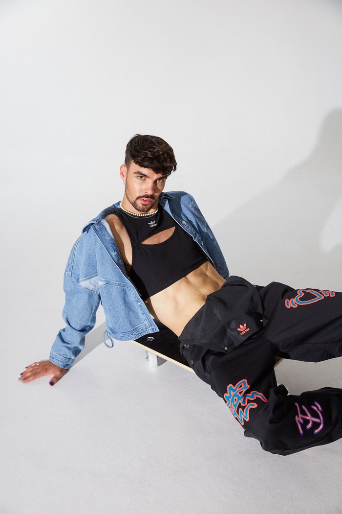 ADONXS / Adam Pavlovčin