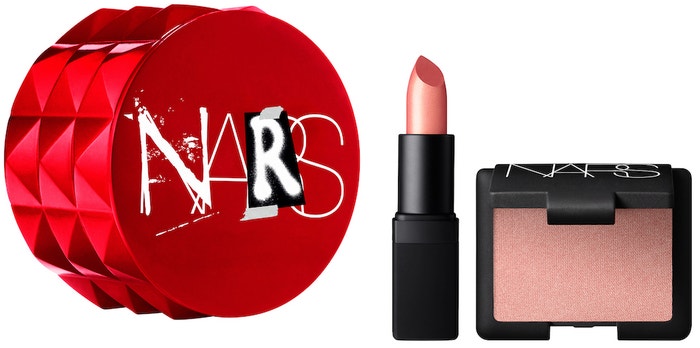 Make-up sada Little Fetishes s rtěnkou a tvářenkou Orgasm, Nars (prodává Sephora), 620 Kč